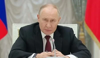 Путін визнав початок спаду російської економіки